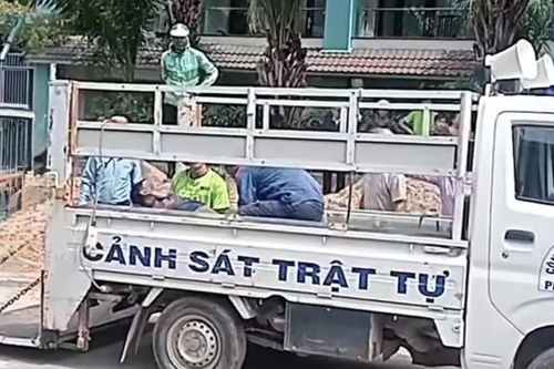 Tường bất ngờ đổ sập, đè trúng 2 công nhân ở Lâm Đồng, một người tử vong