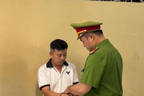 Lợi dụng quản lý chung cư để lừa bán căn hộ tái định cư