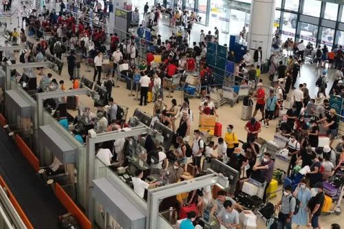 Giá vé máy bay tăng nhiệt trước kỳ nghỉ lễ 2/9
