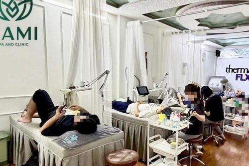 Tiêm botox không phép, chủ cơ sở làm đẹp bị phạt 45 triệu đồng, đình chỉ hoạt động 18 tháng