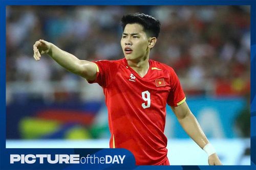 Khoảnh khắc ASEAN Cup: Đình Bắc dẫn đầu danh sách Vua phá lưới