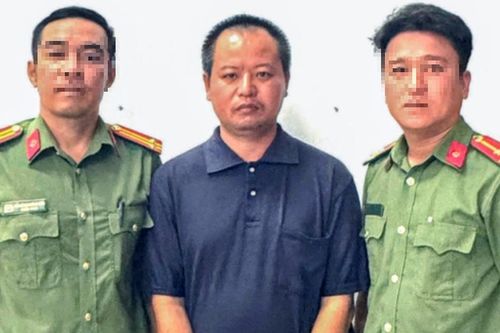 Nghi phạm giết người lái ô tô tháo chạy hàng trăm km, sa lưới trên Quốc lộ 1