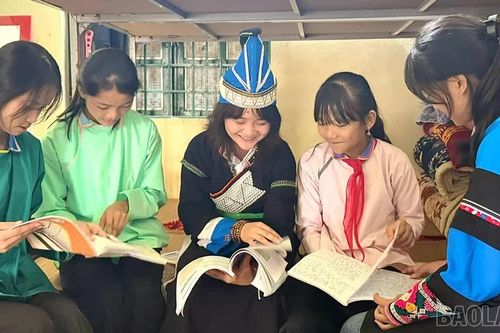 Quy định chế độ đối với học sinh trường phổ thông nội trú tại các xã biên giới