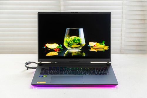 ASUS Republic of Gamers ra mắt ROG Strix SCAR 18 tại Việt Nam