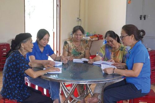 Đa dạng các hình thức truyền thông và giảm nghèo về thông tin