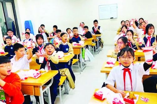 Kiểm soát an toàn thực phẩm học đường bằng công nghệ