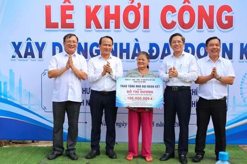 Khởi công xây dựng Nhà Đại đoàn kết cho hộ nghèo tại Hiệp Đức