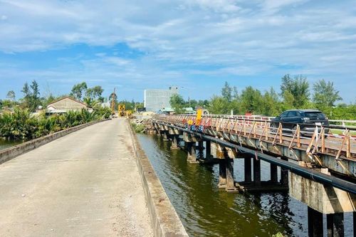 Đầu tư hạ tầng kết nối các khu kinh tế trọng điểm ven biển