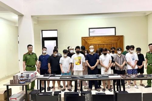 Công an Phú Thọ khởi tố 21 bị can trong vụ 'Xương khớp bà Sáu'