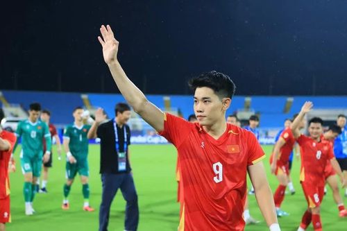 Tuyển Việt Nam áp đảo tốp 10 cầu thủ hay nhất vòng bảng ASEAN Cup 2026