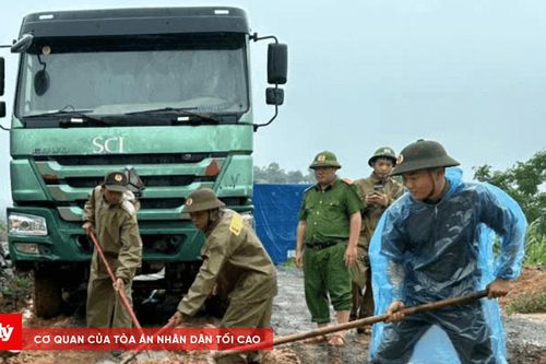 Giữ an toàn trên những cung đường mùa mưa