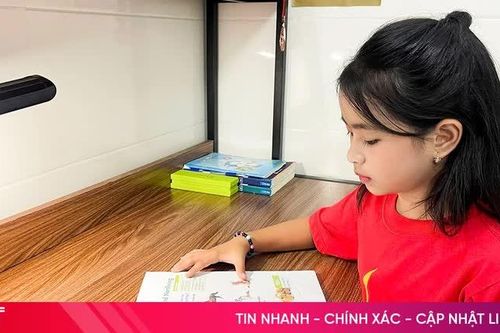 Đại sứ của những trang sách
