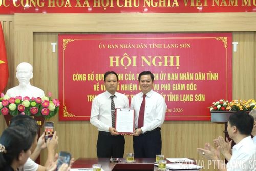 Công bố quyết định bổ nhiệm Phó Giám đốc Trung tâm Phát triển quỹ đất tỉnh