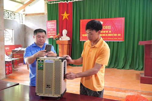 Tăng cường tuyên truyền, giảm nghèo thông tin ở Thượng Nông