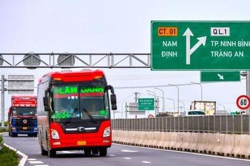 Bộ Xây dựng "số hóa" thủ tục vận tải đường bộ
