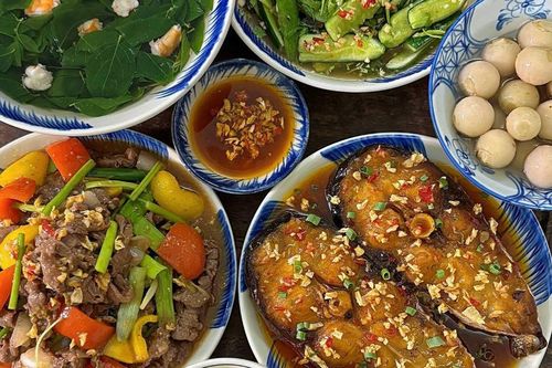 10 mâm cơm nhà giúp bạn hết cảnh 'hôm nay ăn gì?'