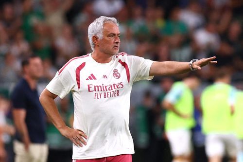 Ở Real của Mourinho, giỏi thôi chưa đủ