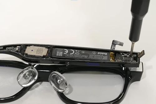 Rokid Glasses phá vỡ định kiến kính thông minh khó sửa chữa