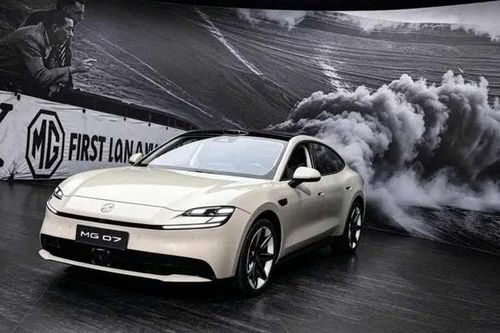 MG 07 PHEV chạy điện 245 km, chạy full 1.745 km rục rịch ra mắt