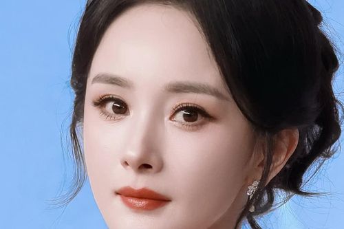 Dương Mịch thua đau đàn em