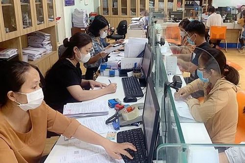 Chính phủ yêu cầu các bộ, ngành hoàn thành sắp xếp, tinh gọn bộ máy trong tháng 10