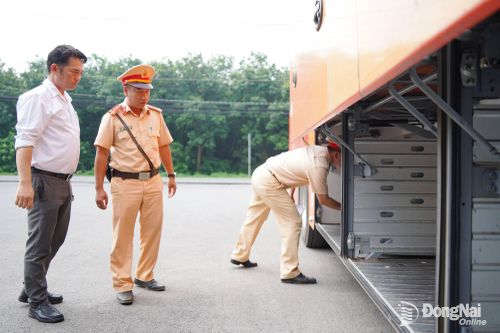Tuyên truyền đảm bảo an toàn các tuyến xe khách
