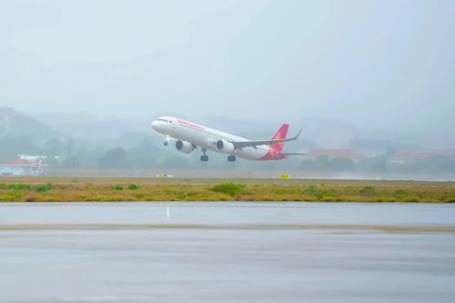 Nâng cao năng lực cảng hàng không bảo đảm an ninh, thông minh, thân thiện