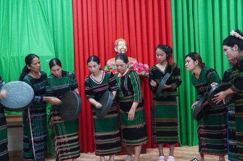 Ðức An giữ lửa di sản văn hóa cồng chiêng