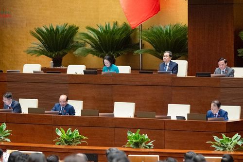 Phát triển đô thị phải gắn chặt với bảo đảm quốc phòng, khơi thông nguồn lực