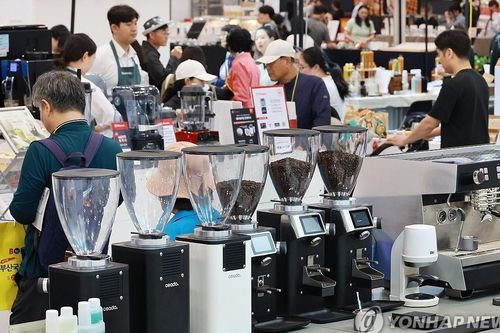 Thị trường cà phê Hàn Quốc tăng trưởng mạnh, hạt rang dẫn dắt thị hiếu