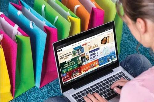 Chốt đơn trong vài phút, mất tiền trong vài giây: Cảnh giác những bẫy lừa khi mua hàng online
