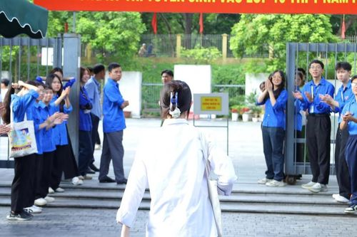 Hà Nội mở cổng đăng ký lớp 10 công lập bổ sung từ hôm nay