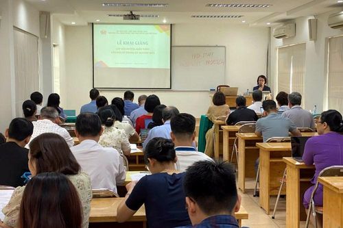 Bồi dưỡng kiến thức văn hóa số trong kỷ nguyên mới