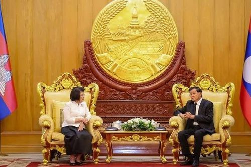 Campuchia và Lào khẳng định quyết tâm củng cố quan hệ truyền thống