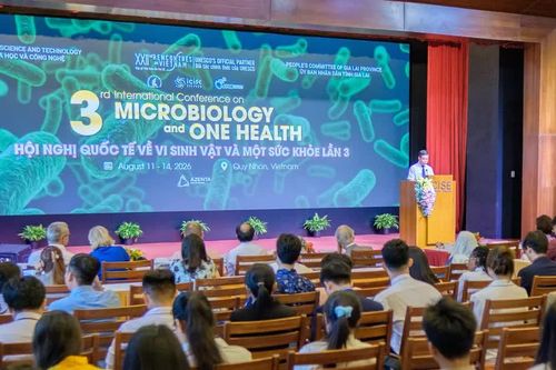 Hơn 110 nhà khoa học quốc tế bàn về vi sinh vật và phòng chống dịch bệnh
