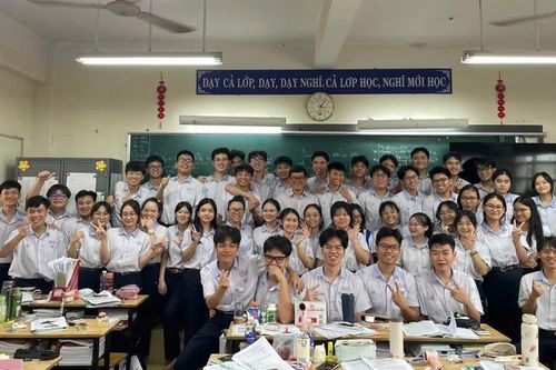 Một lớp học ở TPHCM có 46/47 học sinh đậu vào các trường Y top đầu