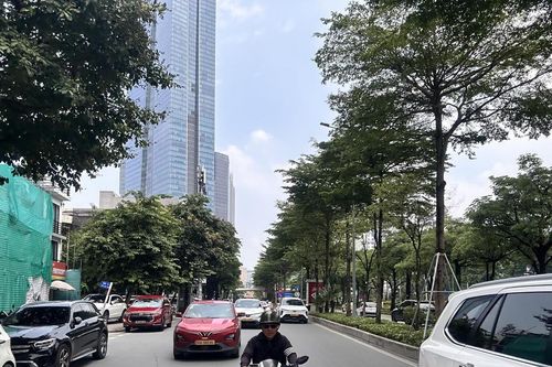 Thời tiết ngày 12/8: Bắc Bộ, Trung Bộ nắng nóng, Nam Bộ mưa lớn