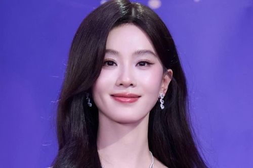 Người xấu hổ nhất giải thưởng Bách Hoa