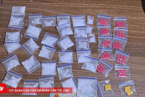 Phát hiện đối tượng giấu ma tuý, bắt giữ thêm người mua