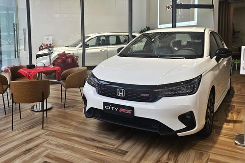 Phân khúc sedan cỡ B tháng 7: Honda City giữ ngôi đầu, Toyota Vios vượt Mazda2