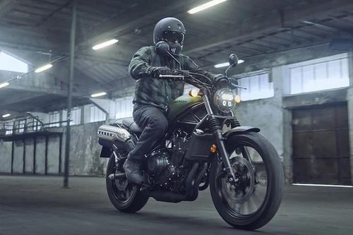 Honda triệu hồi xe phân khối lớn khắc phục lỗi tay lái