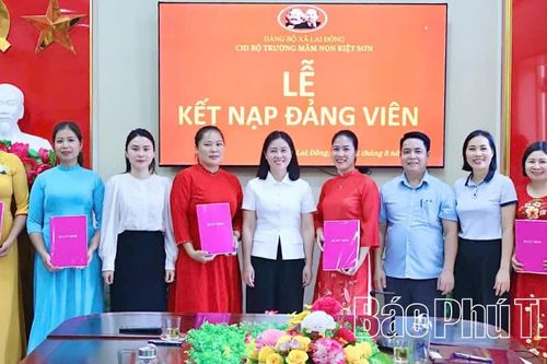 Đảng ủy xã Lai Đồng hoàn thành chỉ tiêu kết nạp Đảng năm 2026