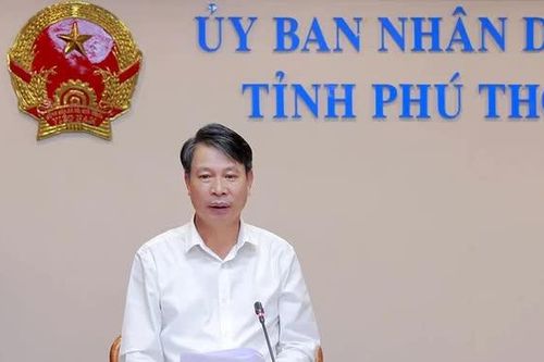 Phó Chủ tịch UBND tỉnh Nguyễn Khắc Hiếu nghe báo cáo Đề án an sinh xã hội