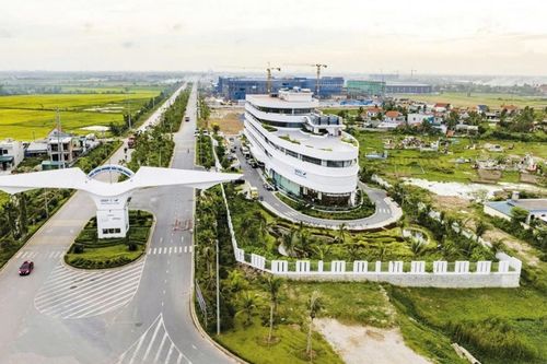 Kỳ vọng lợi nhuận nhóm bất động sản khu công nghiệp dồn về nửa cuối năm