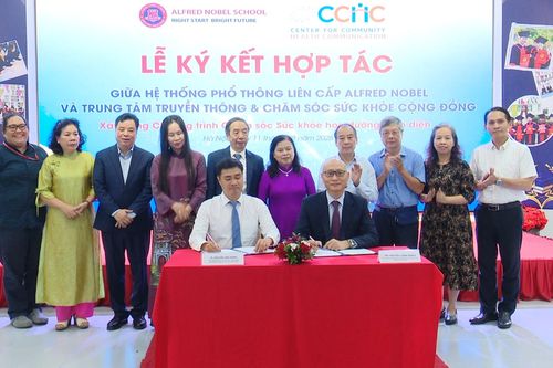 Xây dựng chương trình chăm sóc sức khỏe học đường toàn diện