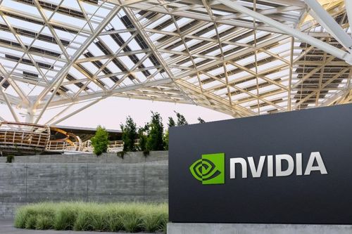 Nvidia huy động 500 tỷ USD phát triển hạ tầng AI