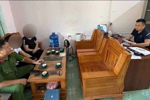 Công an Hà Nội kịp thời cứu nam thanh niên có ý định tự tử ở cầu Chương Dương