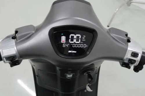 Cầm lái xe máy điện giá 20 triệu đồng 'bao phê' thiết kế nhỏ gọn, đèn vuông, đi quãng đường tới 80km/lần sạc