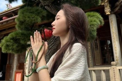 Gen Z Trung Quốc không còn chạy theo logo hàng hiệu
