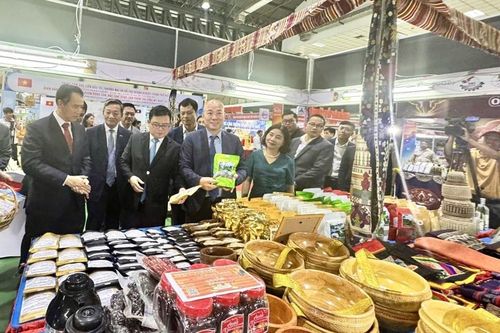 Việt Nam rót hơn 1,2 tỉ USD ra nước ngoài, 3 thị trường hút vốn mạnh nhất